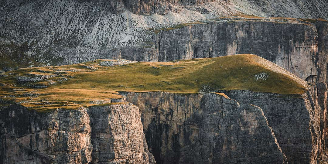 20 Best Travel Apps To Download Before You Go