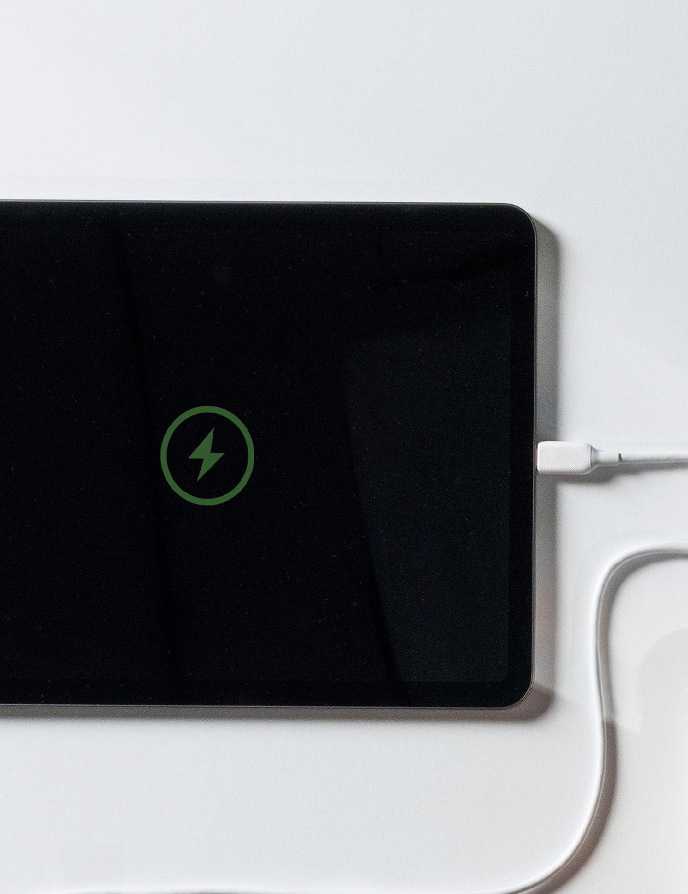 iPad charging from the Travel Adapter