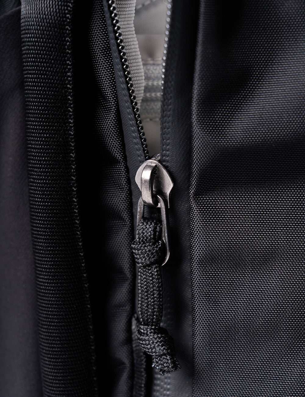 close up view of zipper puller