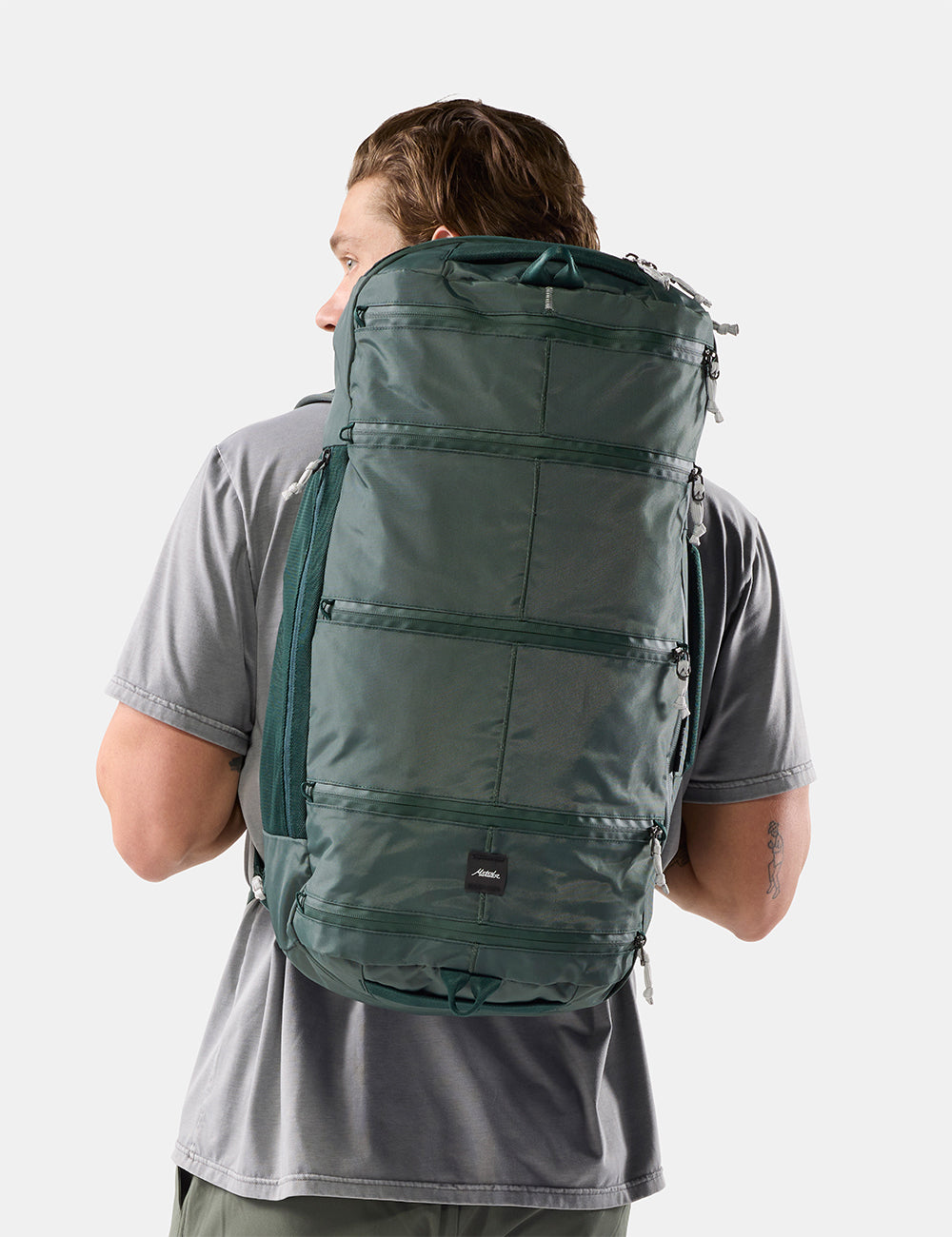 MASTERS ダークグリーン バックパック 45L SEG Hybrid Travel Pack | Segmented Travel Duffel Backpack