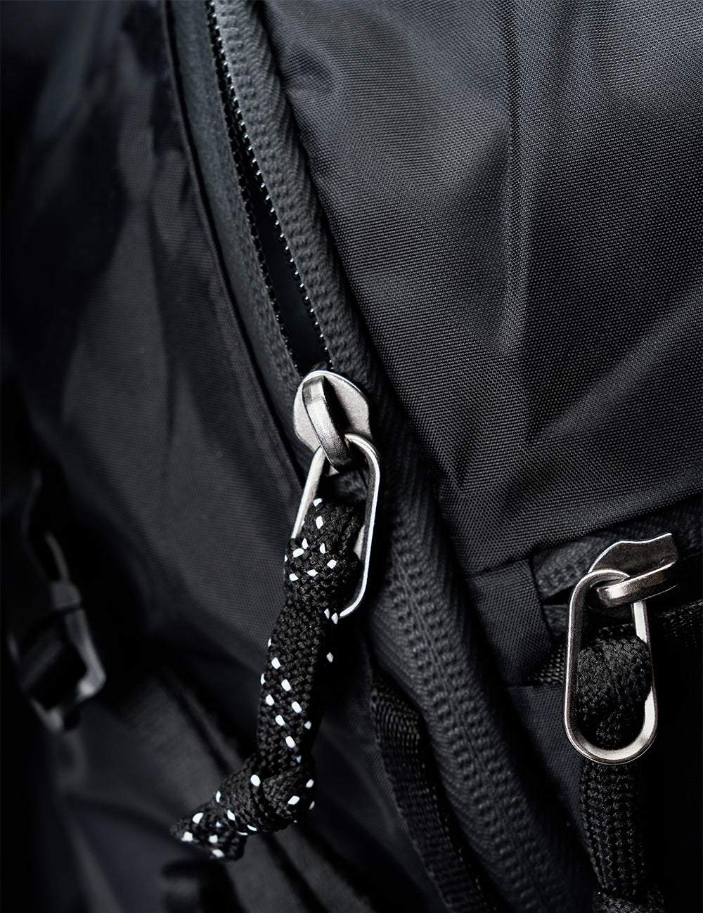 close up view of zipper pull