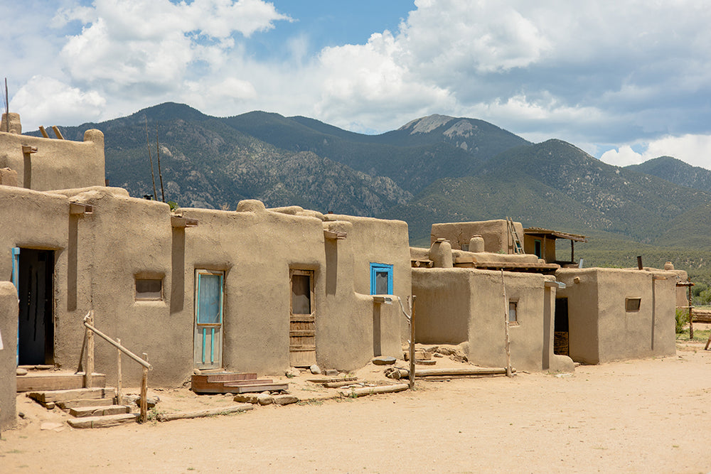 taos pueblo adobo style architecture new mexico travel guide