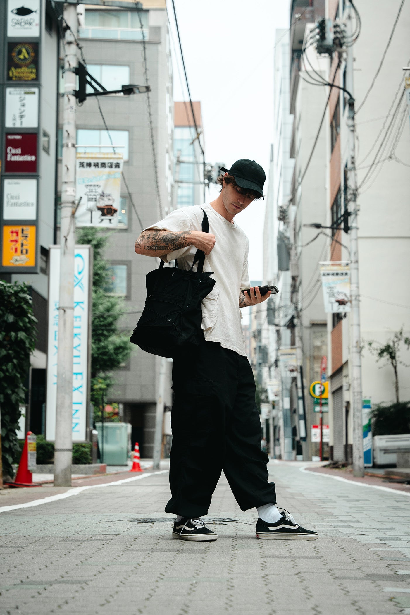 24L Tote Pack
